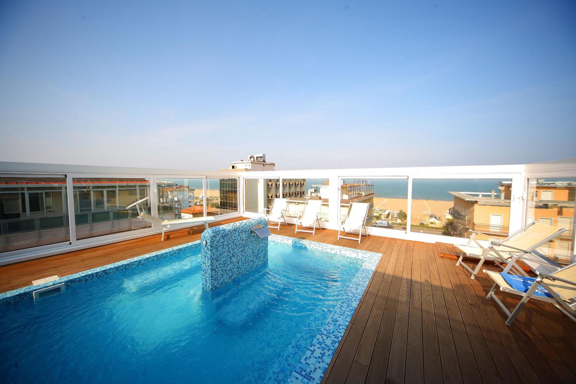 Hotel Panama Majestic Rimini Exteriör bild