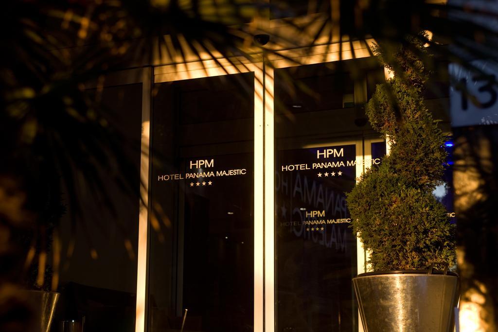 Hotel Panama Majestic Rimini Exteriör bild